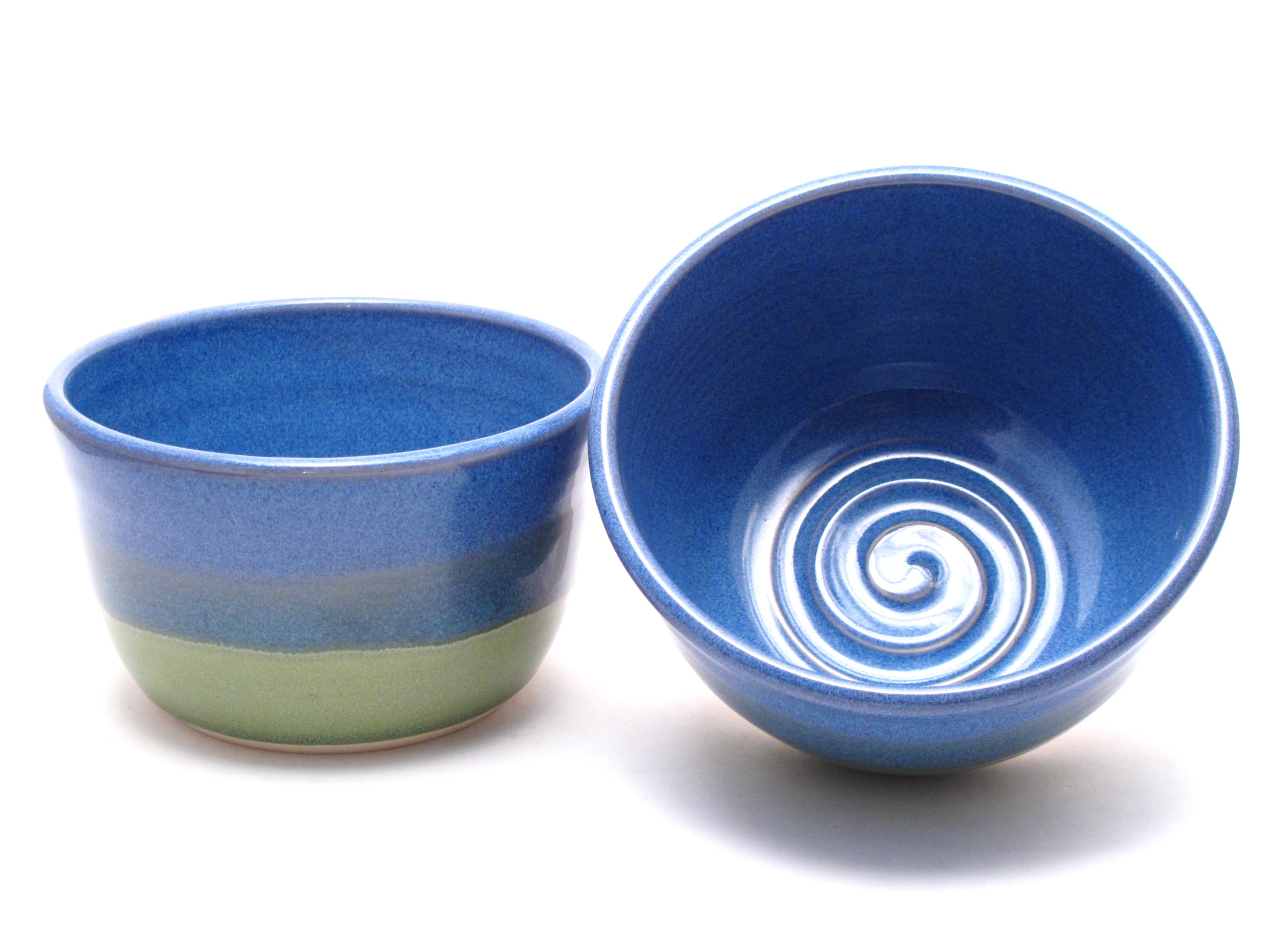 Pair of Blue and Green Ramen Bowls
