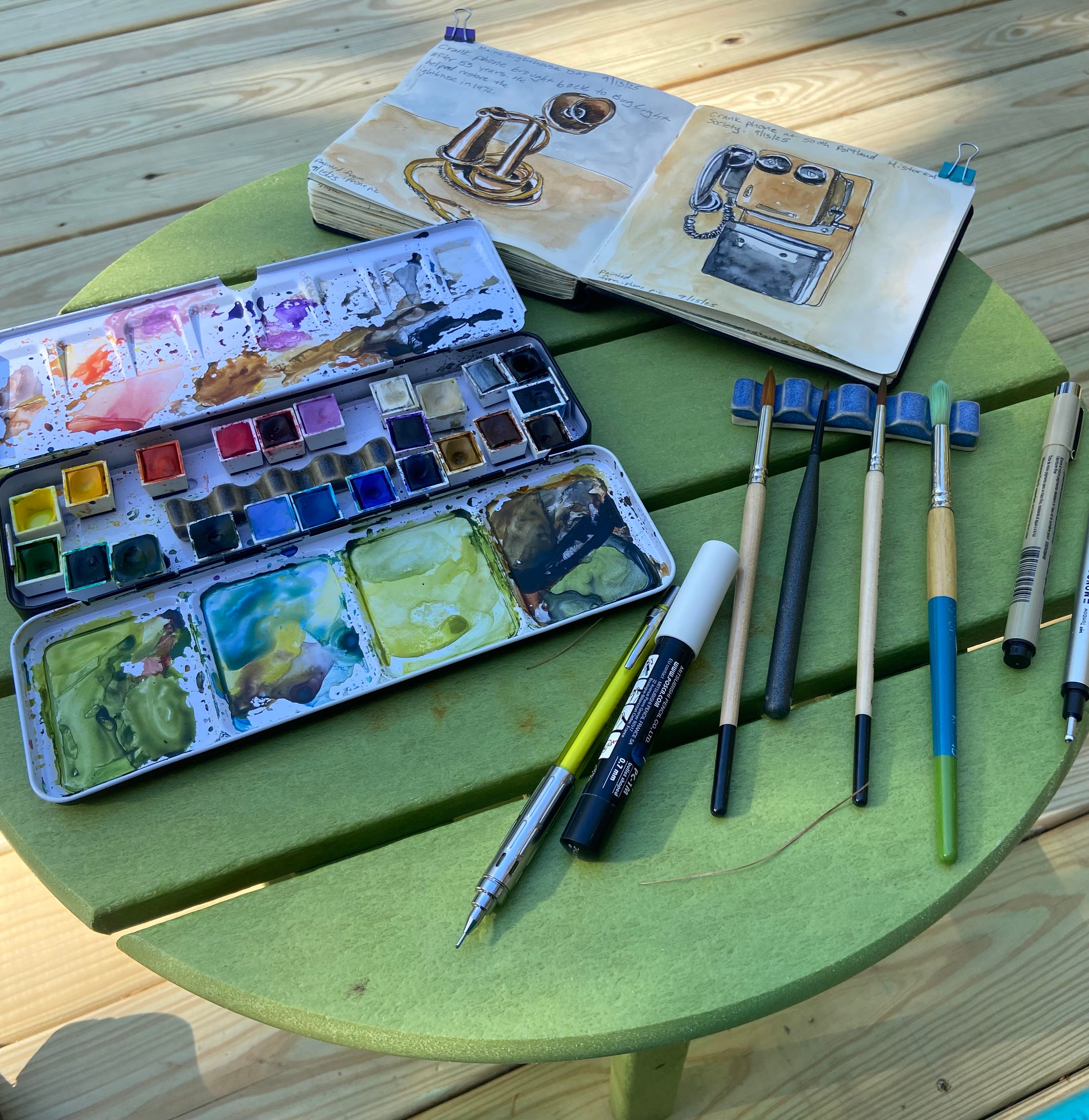Paint Brush Rest
