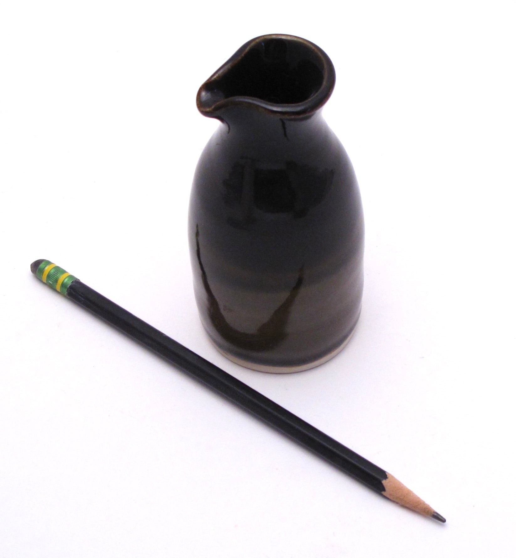Black and Stone Creamer