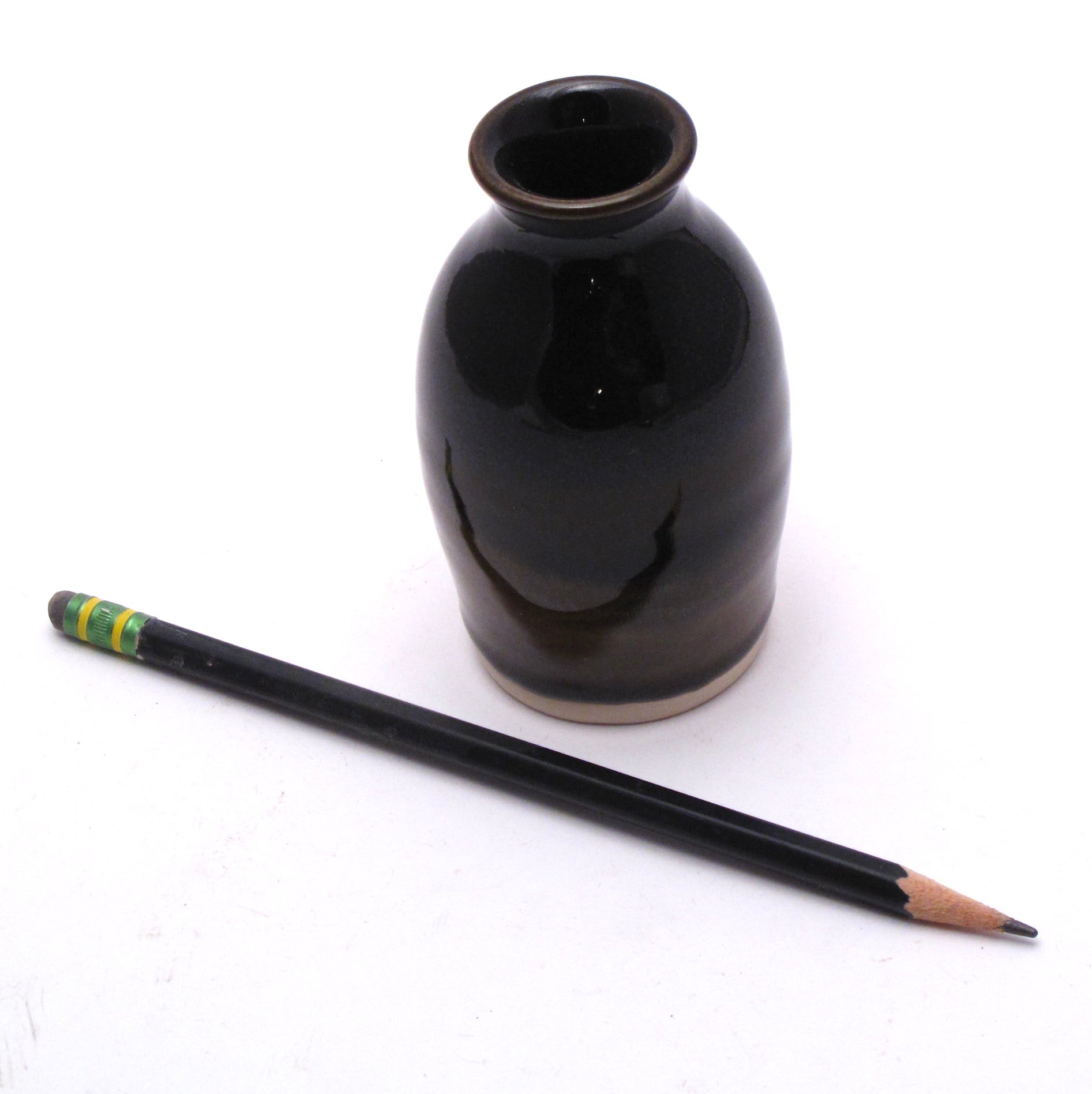 Black and Stone Bud Vase